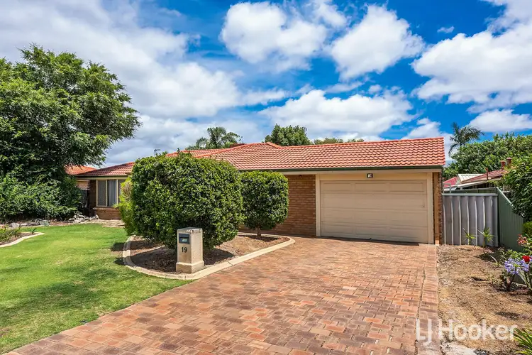 Second view of Homely house listing, 19 Wateredge Road, Thornlie WA 6108