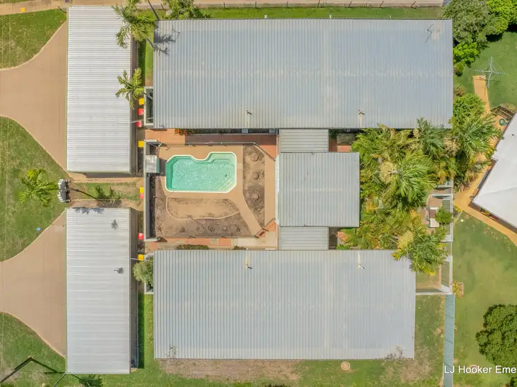 Fifth view of Homely apartment listing, 2/53 Dundas Street, Emerald QLD 4720