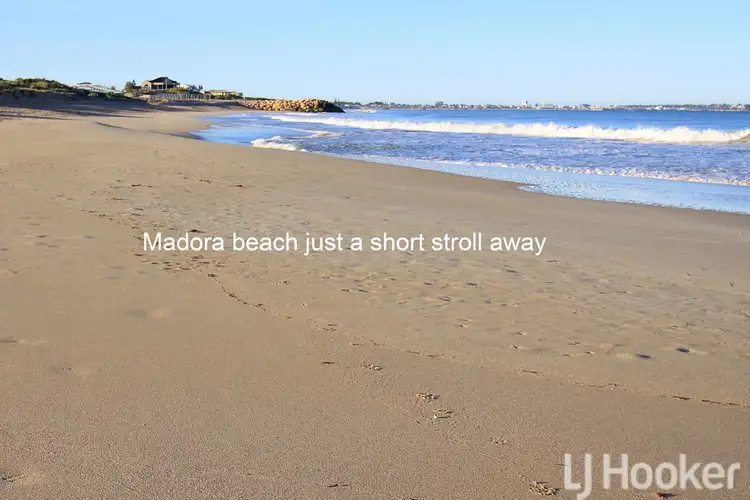 13 Lauderdale Road, Madora Bay WA 6210