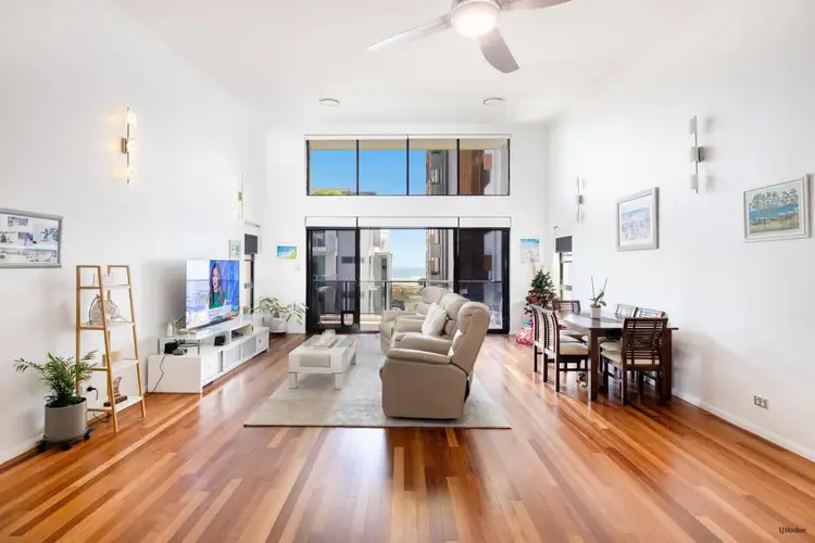 8/3 Johnston Street, Bilinga QLD 4225