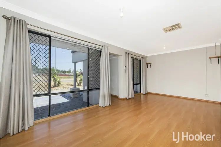 Sixth view of Homely house listing, 7 Lyrebird Way, Thornlie WA 6108