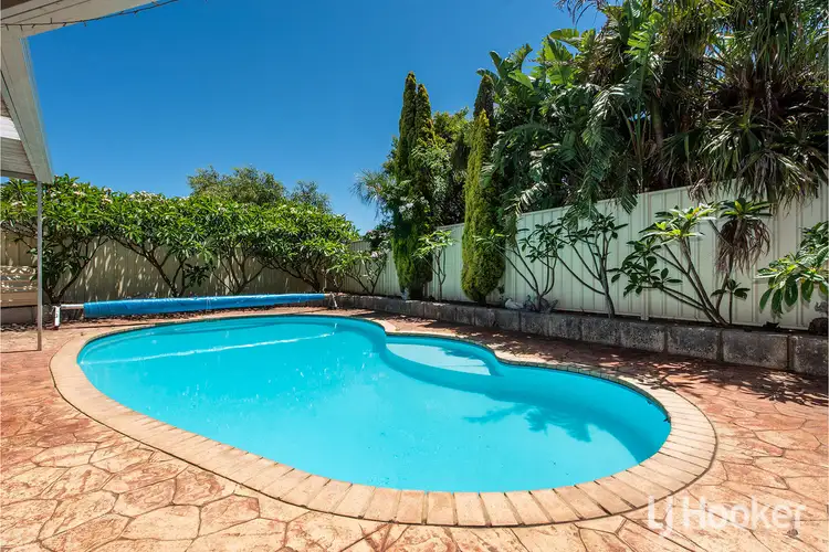 2 Barlee Close, Greenfields WA 6210