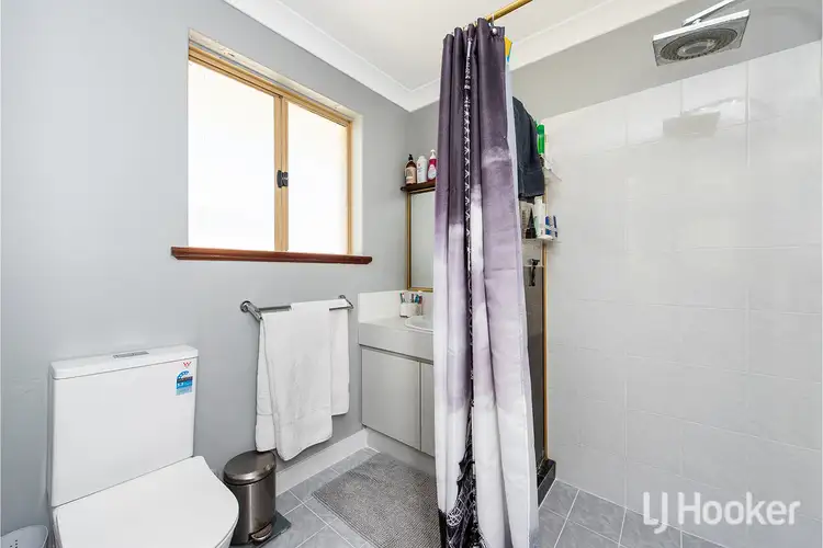 Sixth view of Homely house listing, 2 Barlee Close, Greenfields WA 6210