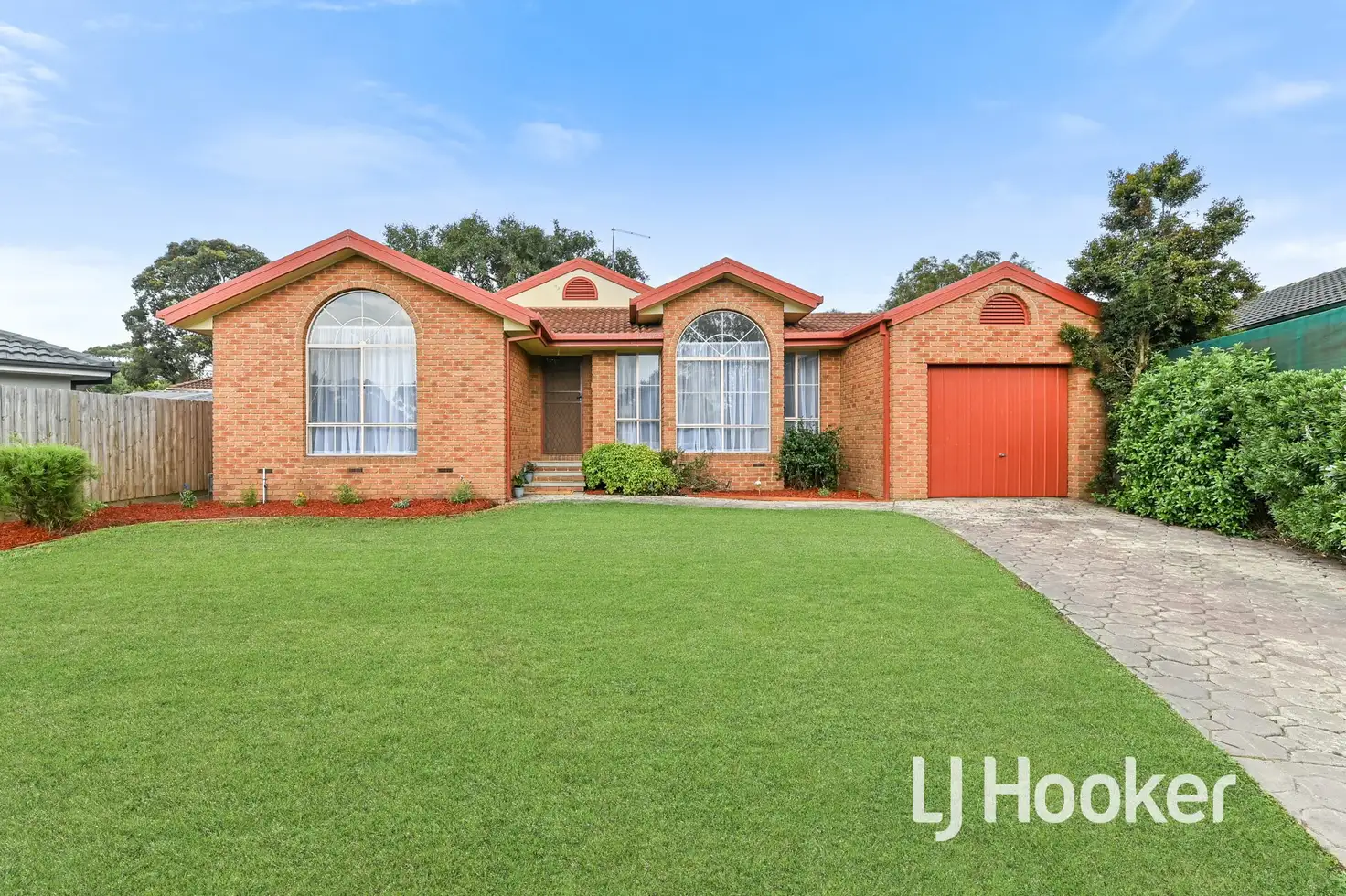 Main view of Homely house listing, 5 Greaves Court, Pakenham VIC 3810