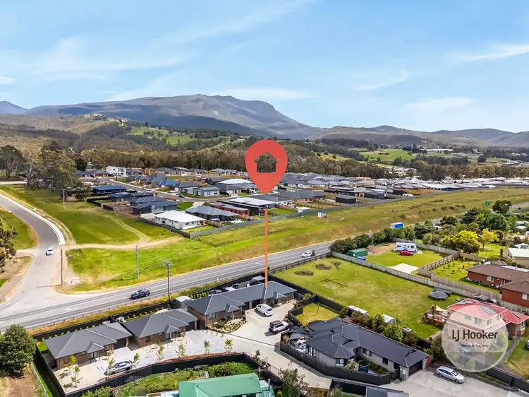 Main view of Homely villa listing, 2/25 Thistle Down, Huntingfield TAS 7055