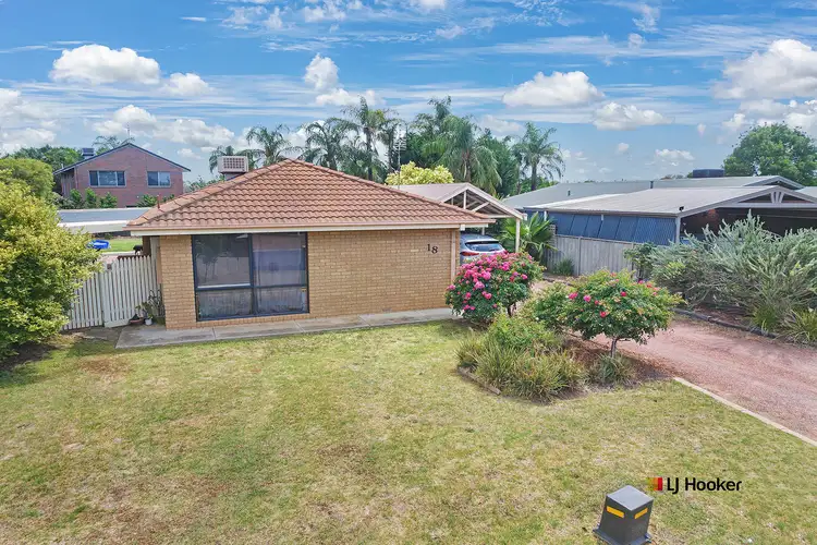 18 Pevensey Place, Echuca VIC 3564