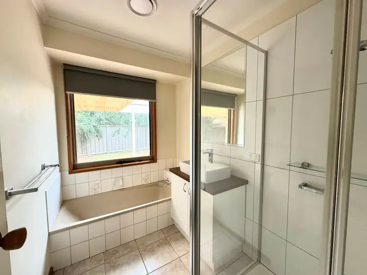 Seventh view of Homely house listing, 18 Pevensey Place, Echuca VIC 3564