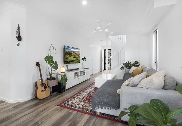Second view of Homely townhouse listing, Unit 8/1501 Wynnum Road, Tingalpa QLD 4173