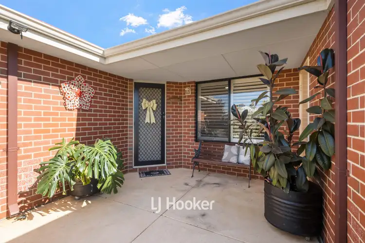 Second view of Homely house listing, 8 Avon Gardens, Millbridge WA 6232