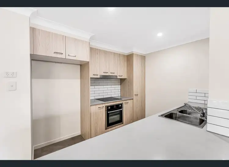 Third view of Homely semi-detached listing, 2/4 Mirinae Circuit, Pimpama QLD 4209