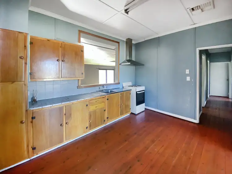 Fifth view of Homely house listing, 10 South Street, Broken Hill NSW 2880