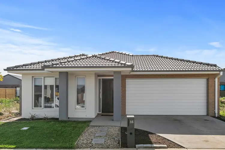 35 Respect Way, Tarneit VIC 3029