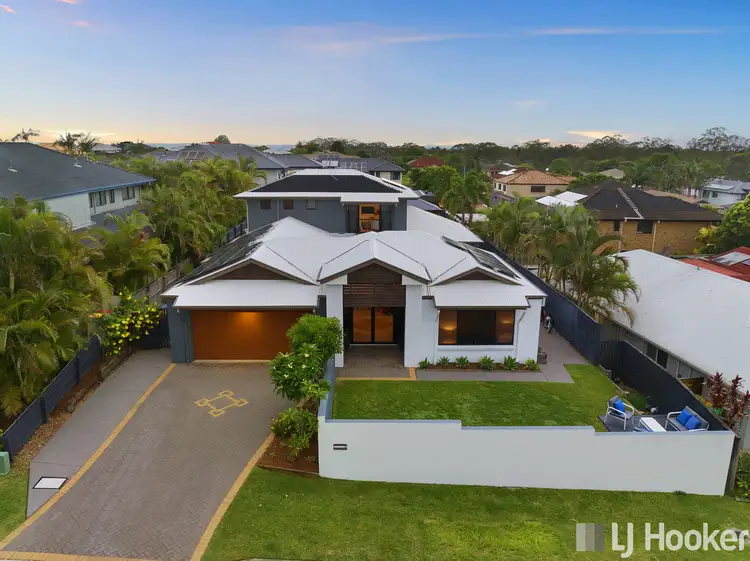 19 Ribonwood Street, Thornlands QLD 4164