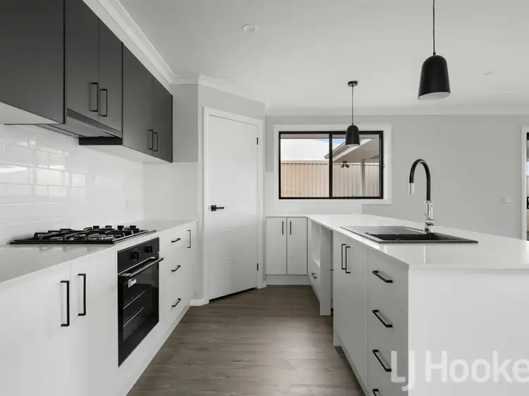 Sixth view of Homely house listing, 10 Bradbury Drive, Kelso NSW 2795