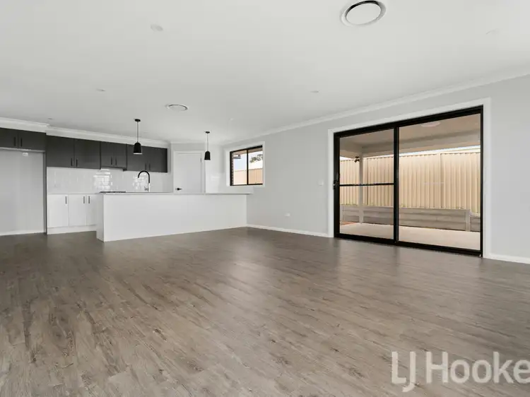 Seventh view of Homely house listing, 10 Bradbury Drive, Kelso NSW 2795