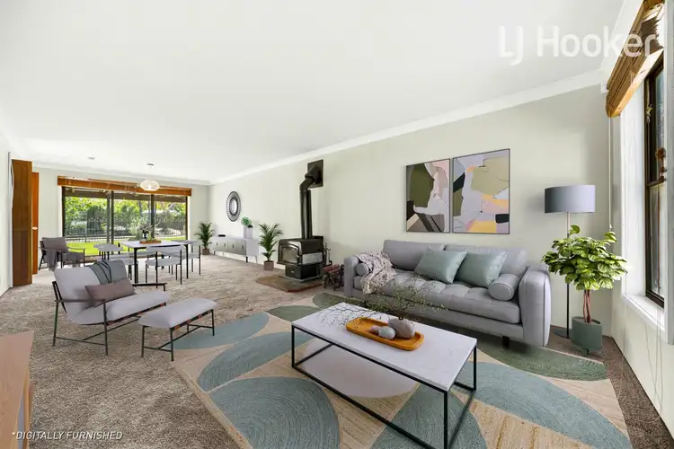 Second view of Homely house listing, 9 Fairlawn Cr, Lansvale NSW 2166