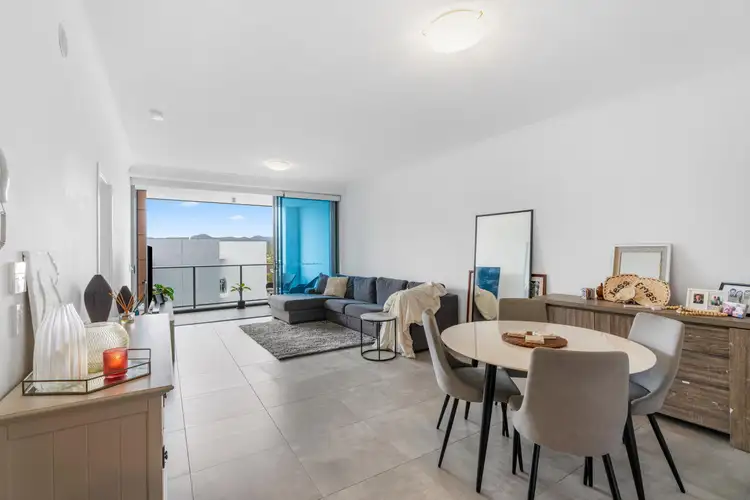 2519/397 Christine Avenue, Varsity Lakes QLD 4227