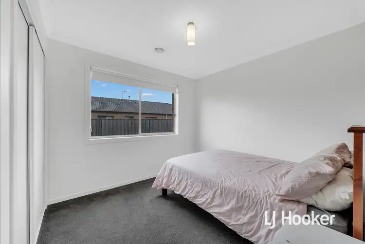 Seventh view of Homely house listing, 164 James Melrose Drive, Brookfield VIC 3338