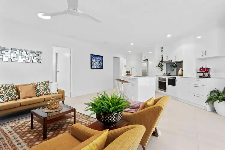 Third view of Homely apartment listing, 4/20 Ocean Street, Mermaid Beach QLD 4218