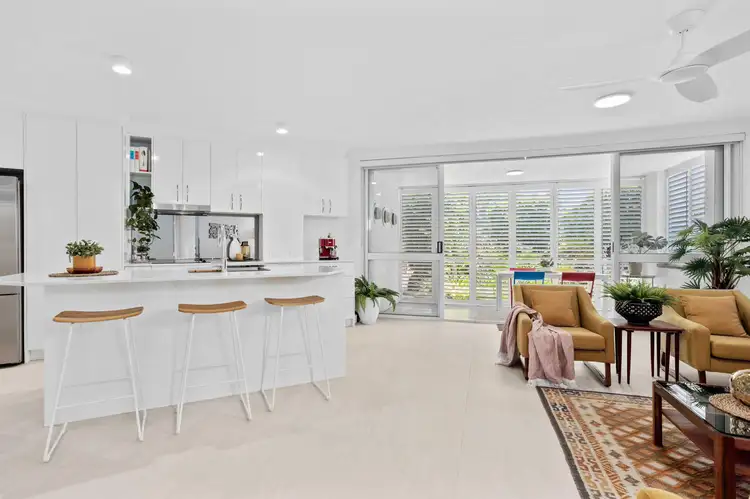 Sixth view of Homely apartment listing, 4/20 Ocean Street, Mermaid Beach QLD 4218