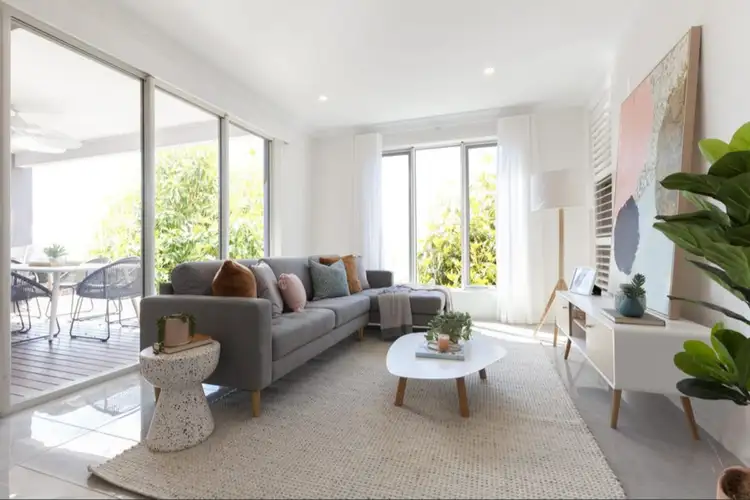 Sixth view of Homely house listing, 3 Irvine Rise, Werribee VIC 3030