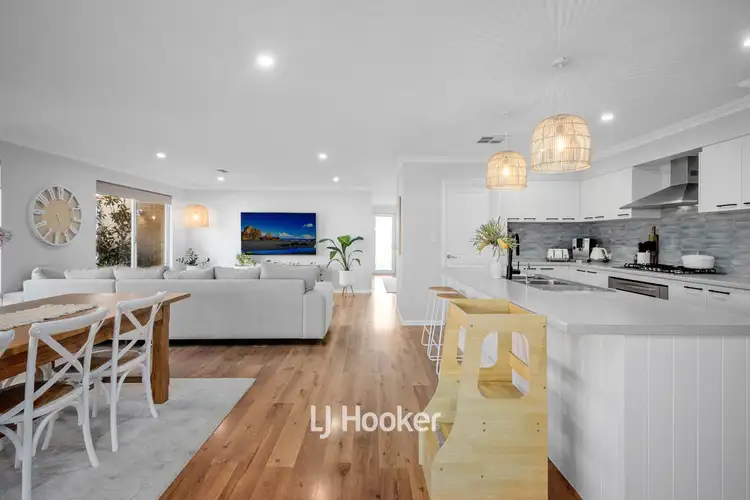 Fifth view of Homely house listing, 8 Claymore Loop, Dalyellup WA 6230