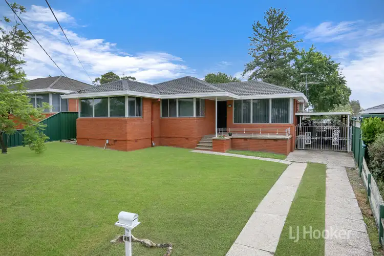 69 Columbia Road, Seven Hills NSW 2147