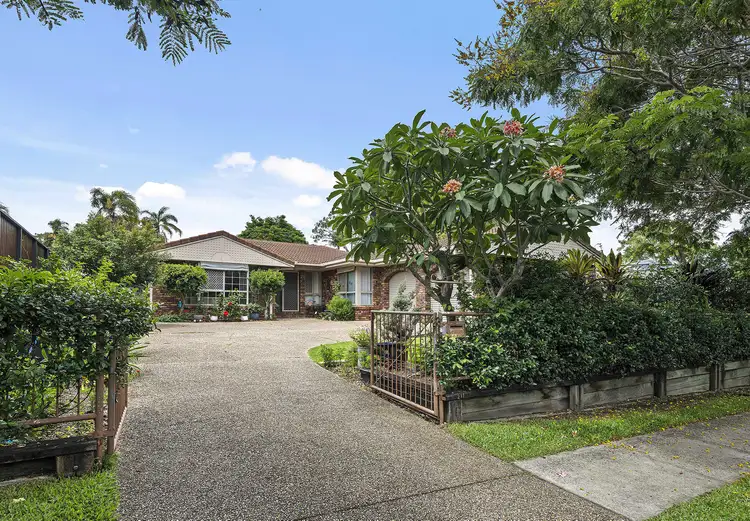 211 Wecker Road, Mansfield QLD 4122