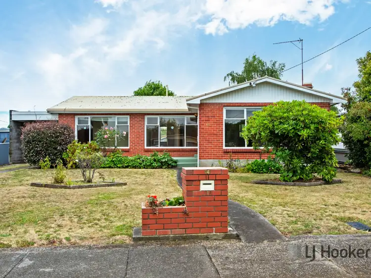 10 Churchill Avenue, Devonport TAS 7310