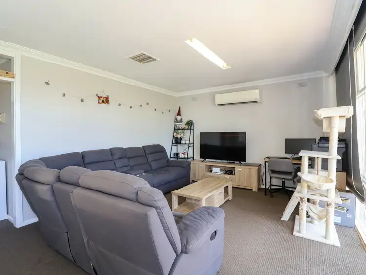 Sixth view of Homely house listing, 10 Holloway Grove, Swan Hill VIC 3585