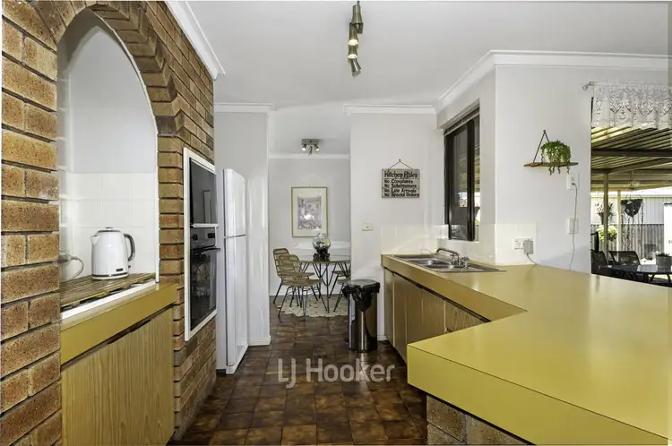 Seventh view of Homely house listing, 20 Shannon Way, Collie WA 6225