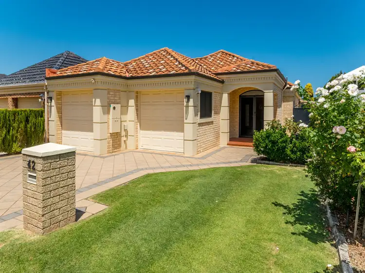 42 Strickland Rd, Ardross WA 6153