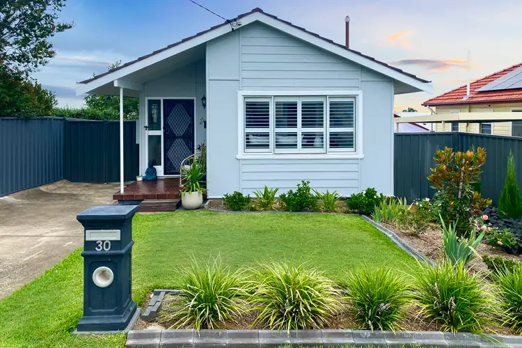 30 William Street, Telarah NSW 2320