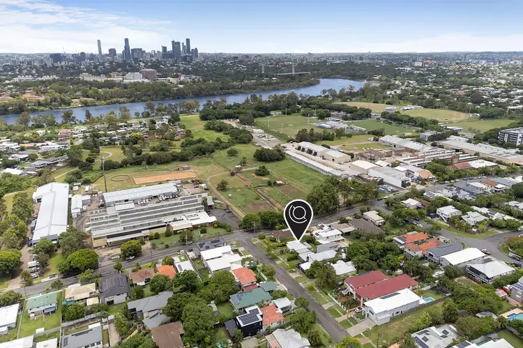 6 Rome Street North, Yeronga QLD 4104