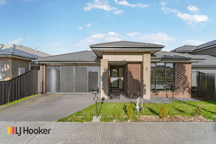 37 Rhyolite Drive, Craigieburn VIC 3064