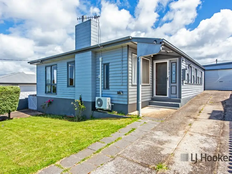 16 Hamilton Street, Upper Burnie TAS 7320
