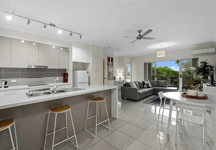 4/73 Mildmay Street, Fairfield QLD 4103