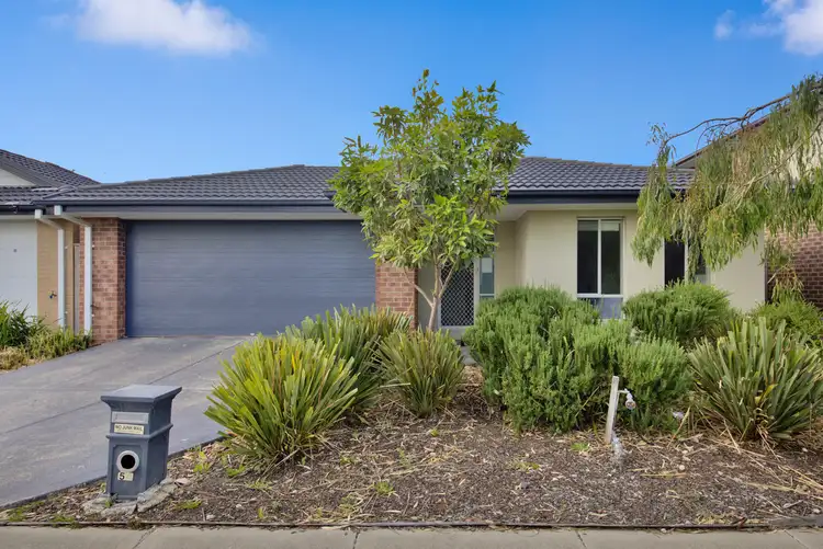 54 Grassbird Drive, Point Cook VIC 3030