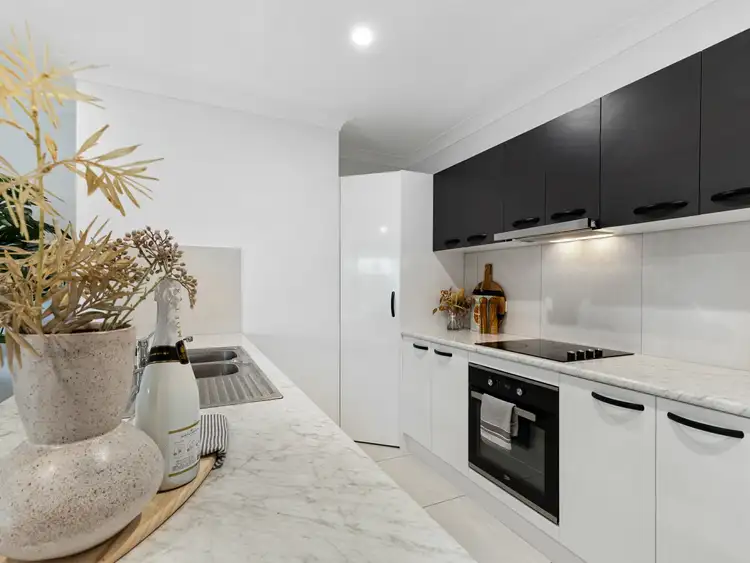 Second view of Homely house listing, 3/419-421 Kamerunga Road, Redlynch QLD 4870