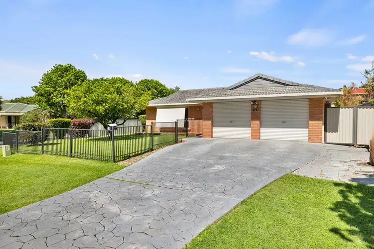 5 Crossley Drive, Wellington Point QLD 4160
