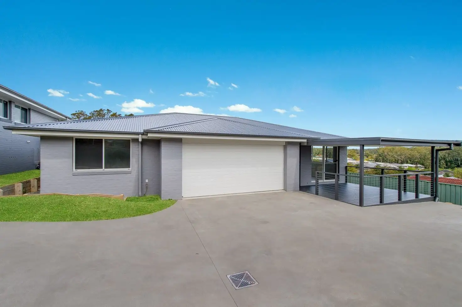 Main view of Homely villa listing, 2/9 Bob Stanton Close, Wauchope NSW 2446
