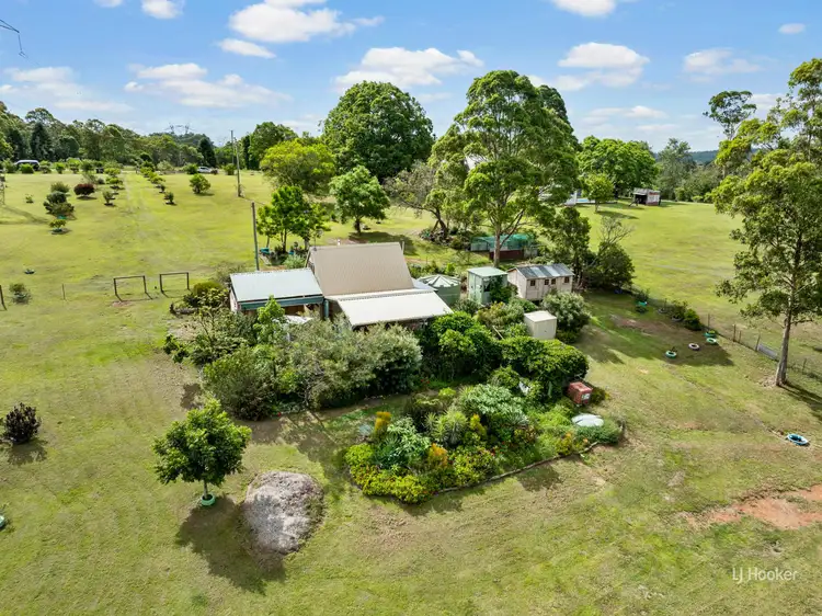 58 Hilary Road, Benarkin North QLD 4314