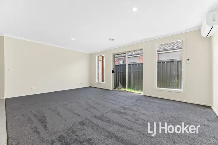 Fifth view of Homely house listing, 14 Boldrewood Place, Lynbrook VIC 3975