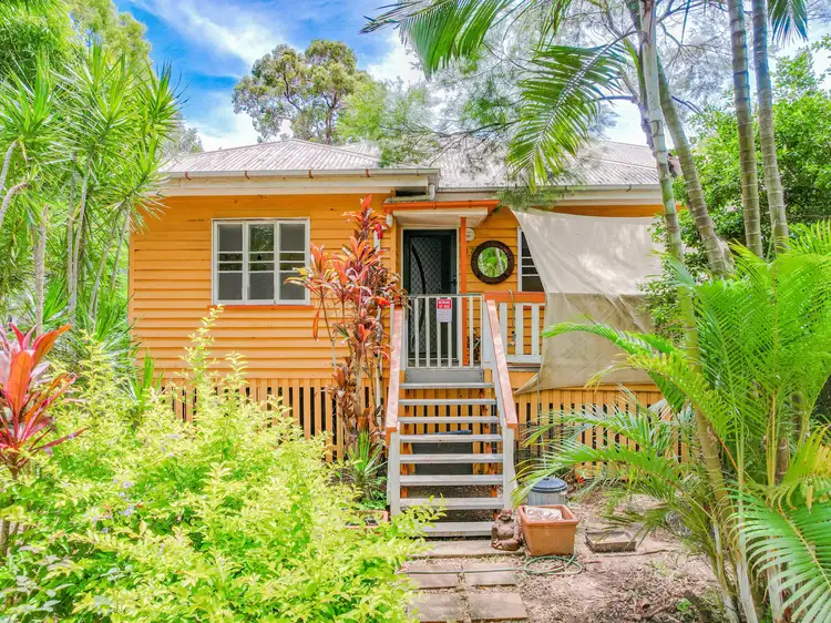 17 Sarmar St, Russell Island QLD 4184