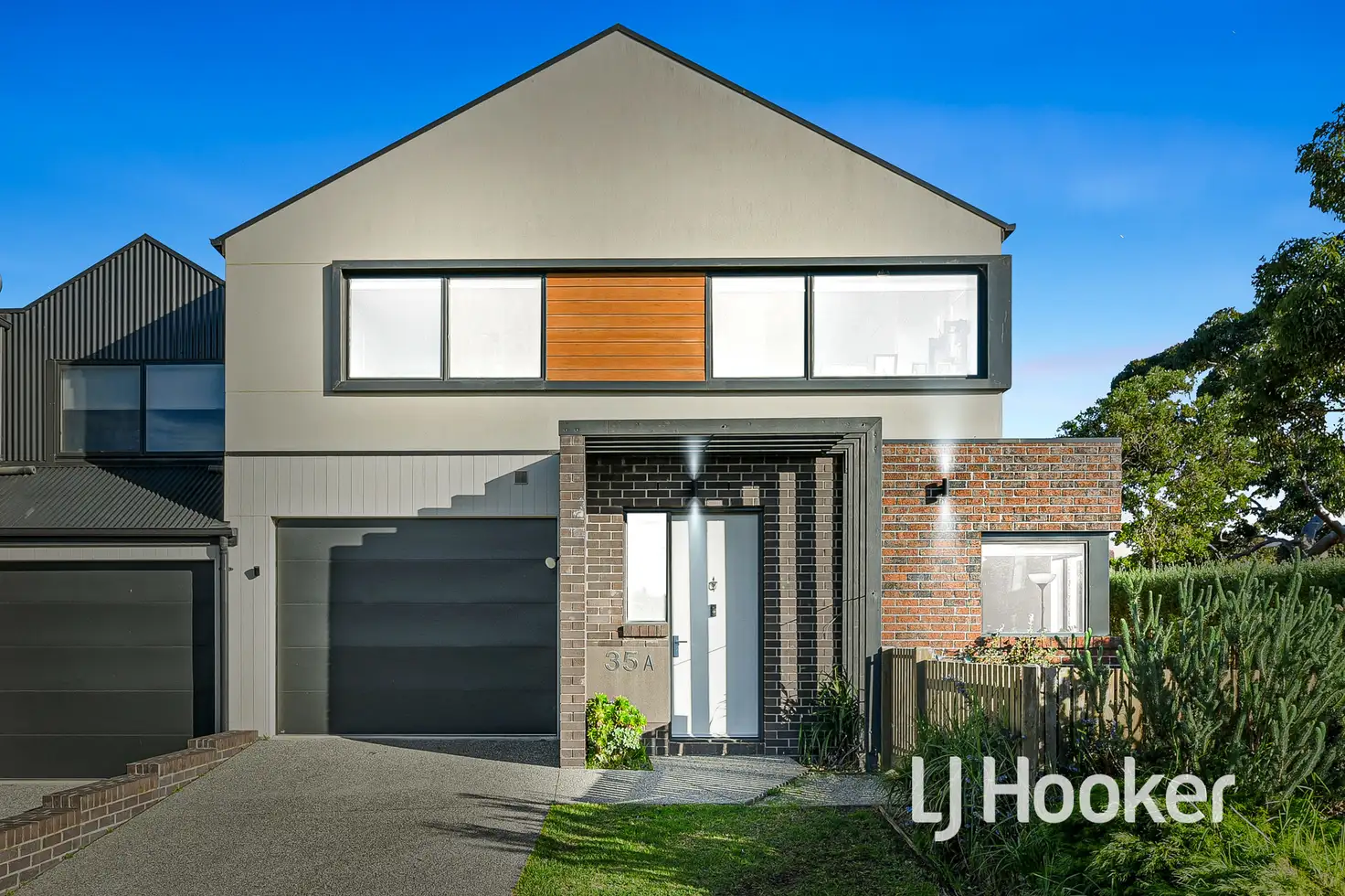 Main view of Homely townhouse listing, 35A King George Parade, Dandenong VIC 3175