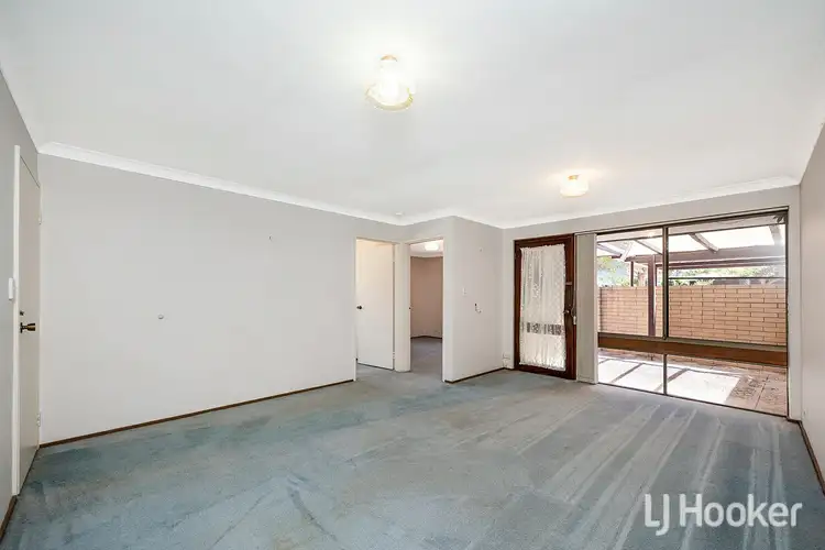 Sixth view of Homely semi-detached listing, 27B Jacobsen Way, Thornlie WA 6108