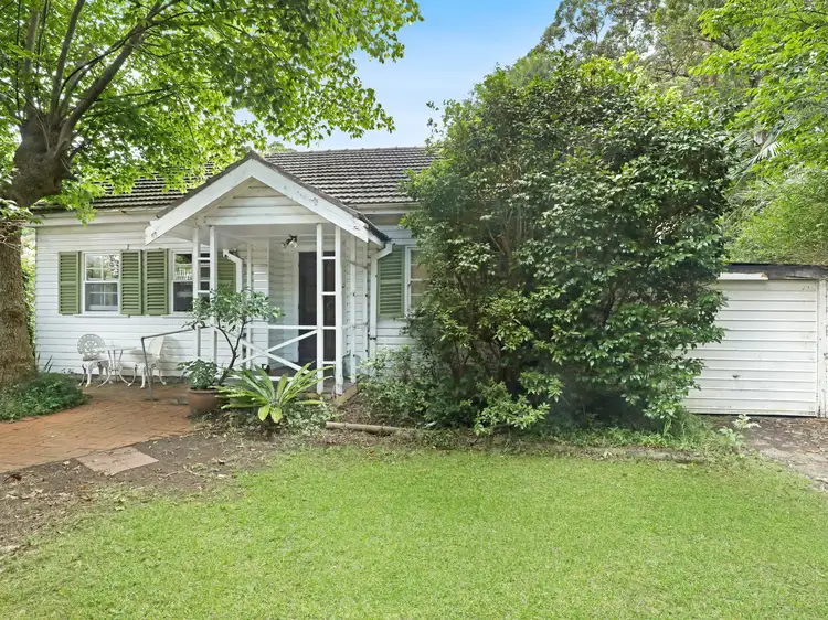 92 Rowland Ave, Wollongong NSW 2500