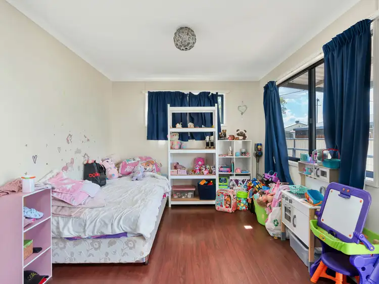 Sixth view of Homely unit listing, 1/32 Gene Street, Emerald QLD 4720