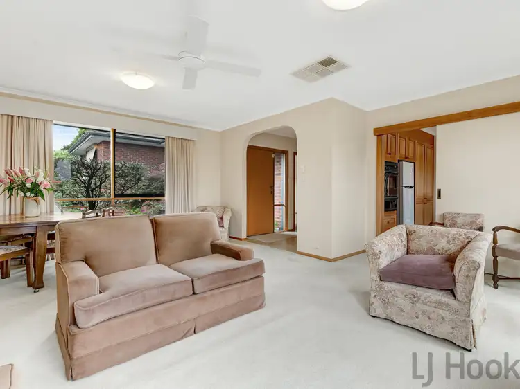 Second view of Homely house listing, 2/71 Essex Road, Mount Waverley VIC 3149