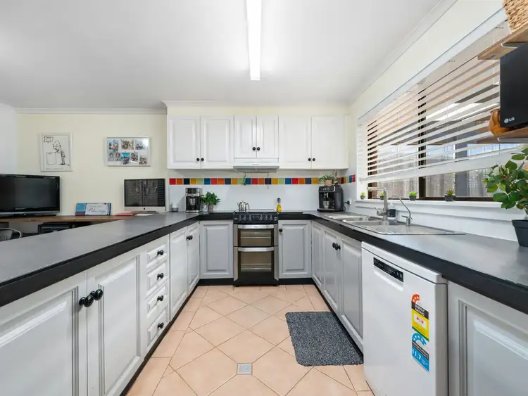 Second view of Homely house listing, 14 Birchwood Court, Bairnsdale VIC 3875